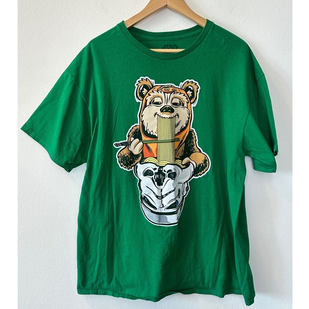 Star Wars Ewok Ramen Stormtrooper Helmet Green Graphic T-Shirt Mens XL ThinkGeek